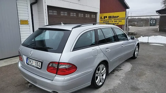 Mercedes-Benz E230 2008 photo 4