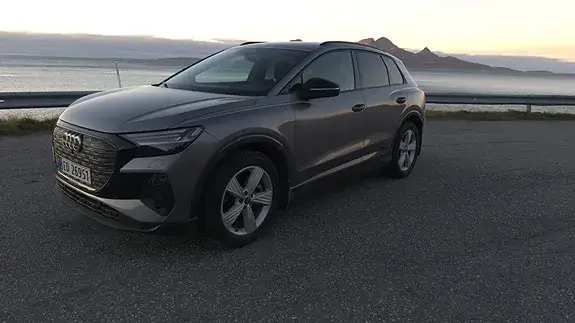 Audi Q4 E-Tron 2022 photo 3