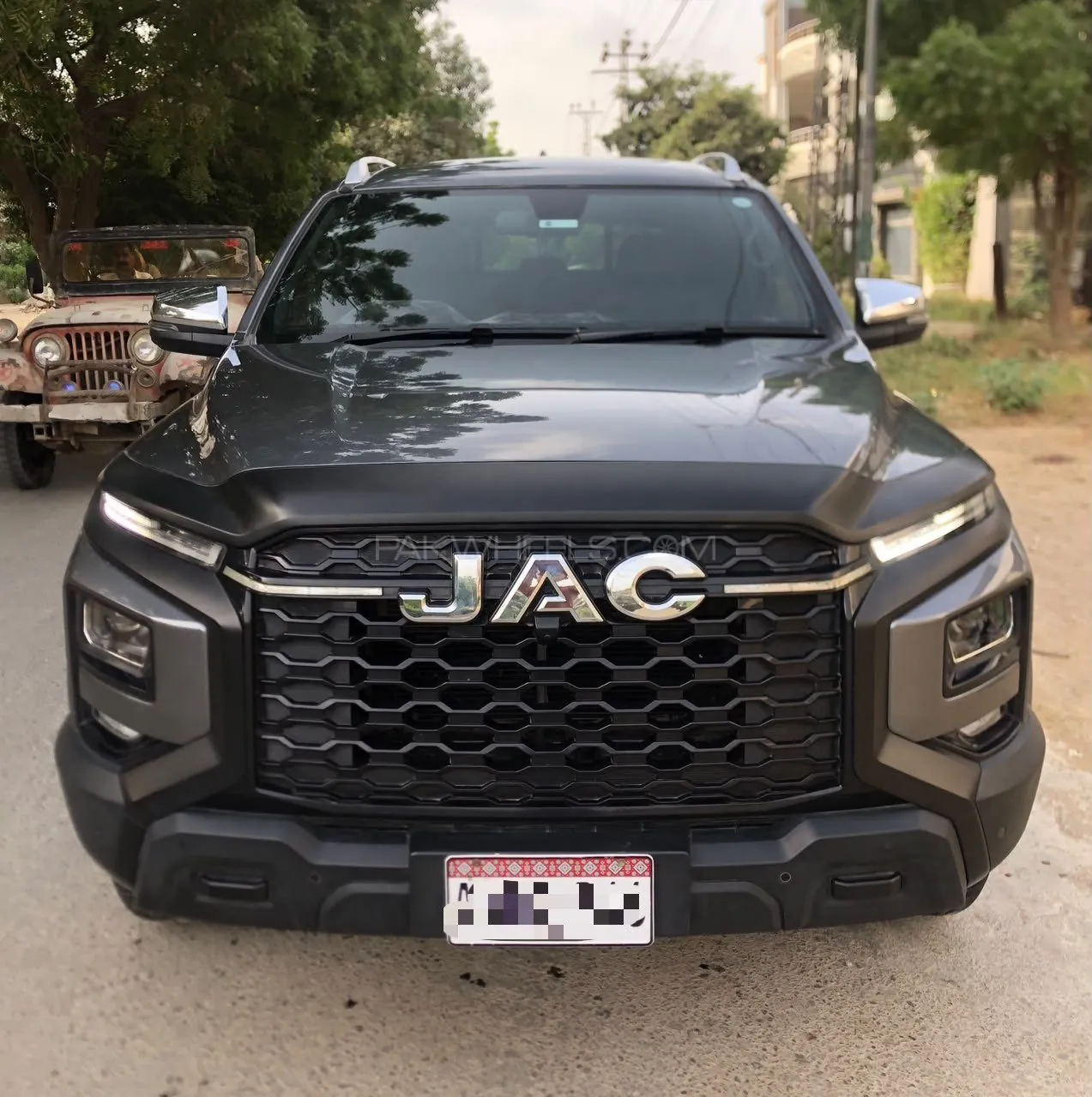JAC T9