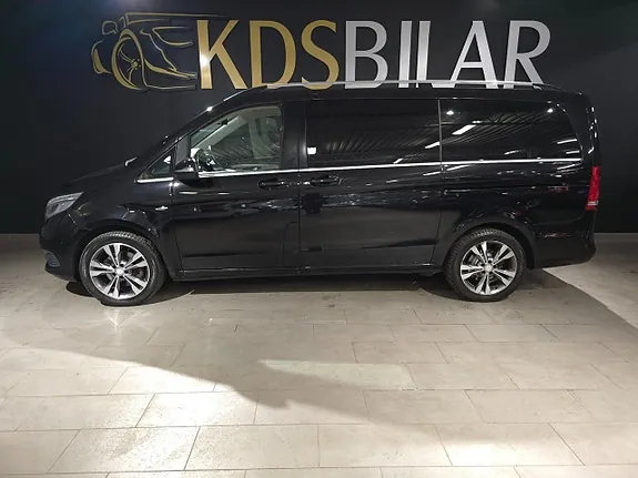 Mercedes-Benz V250
