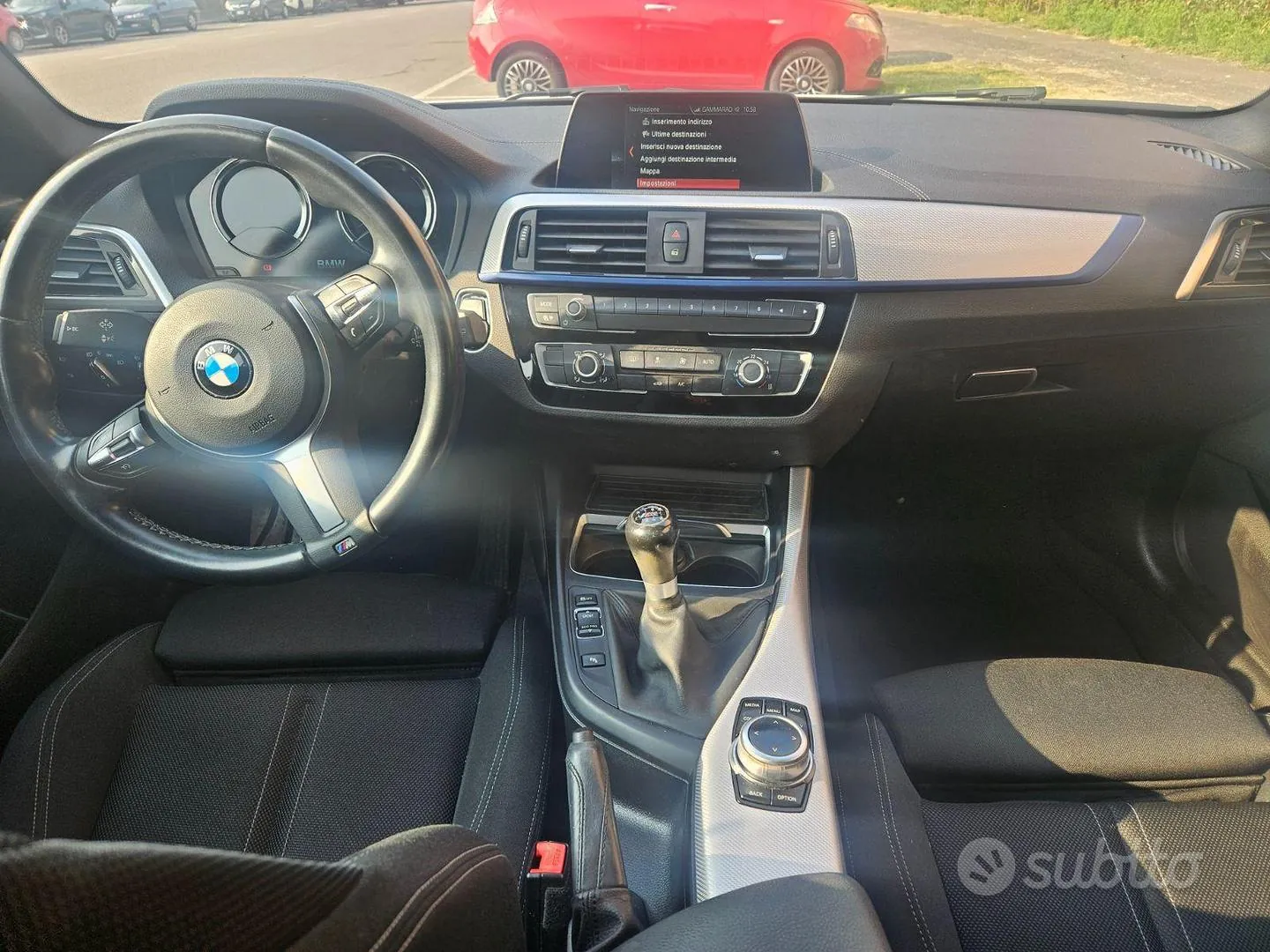 BMW 1 Series 2019 photo 2