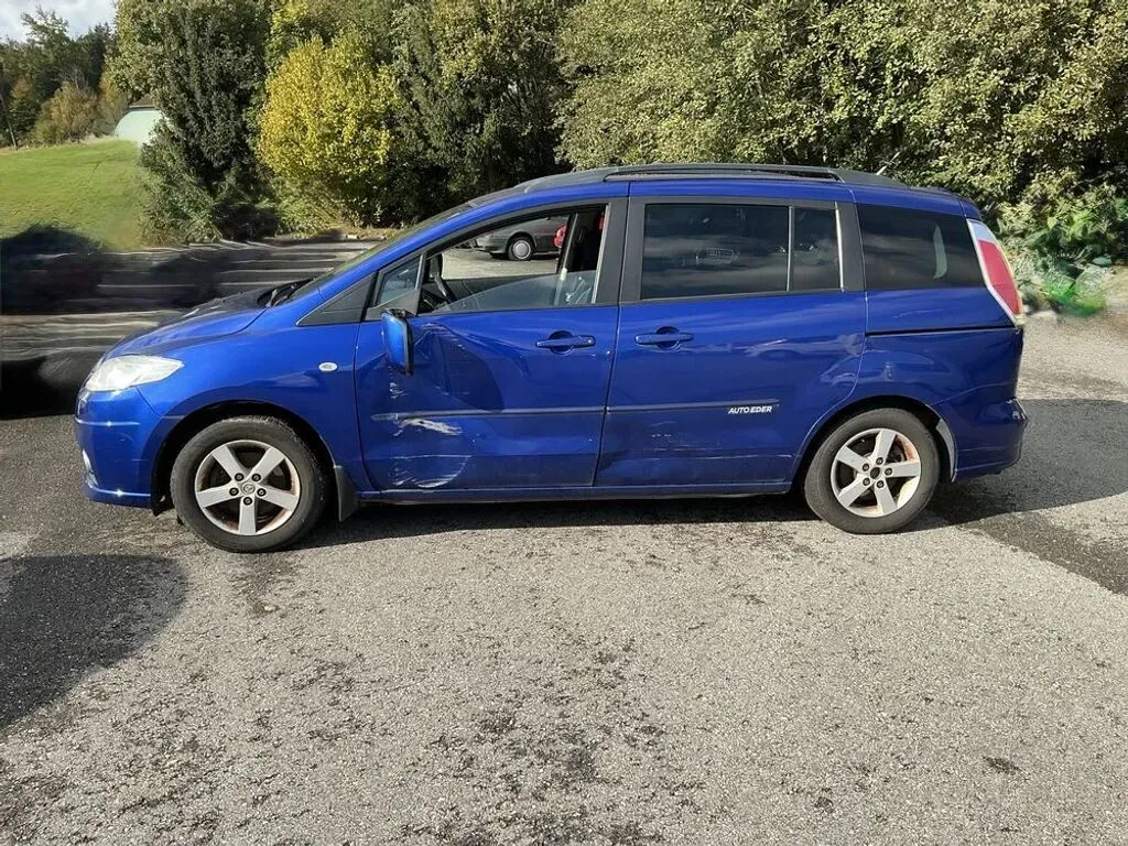 Mazda Mazda5 2008 photo 2