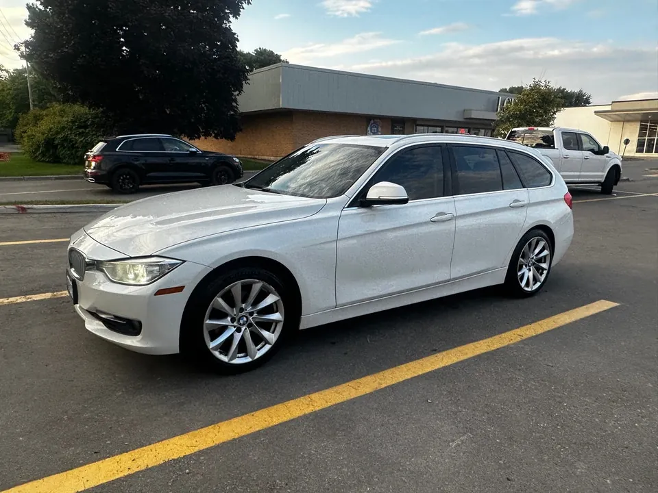 BMW 3Series 2014 photo 3