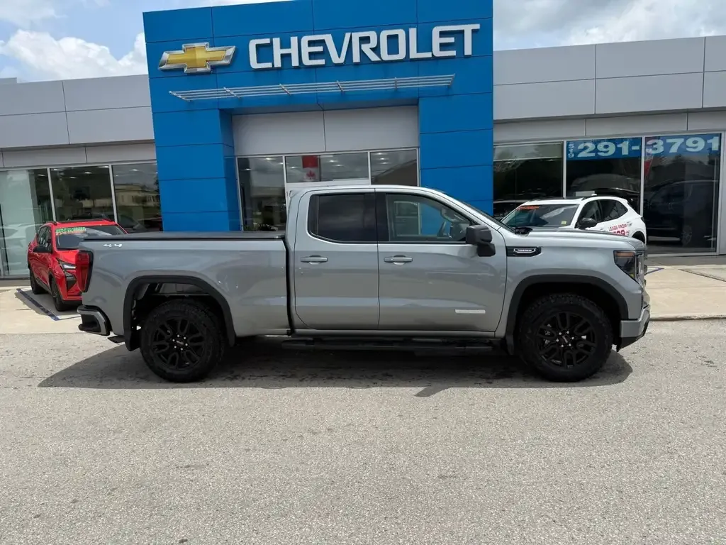 GMC Sierra 1500 2026 photo 2