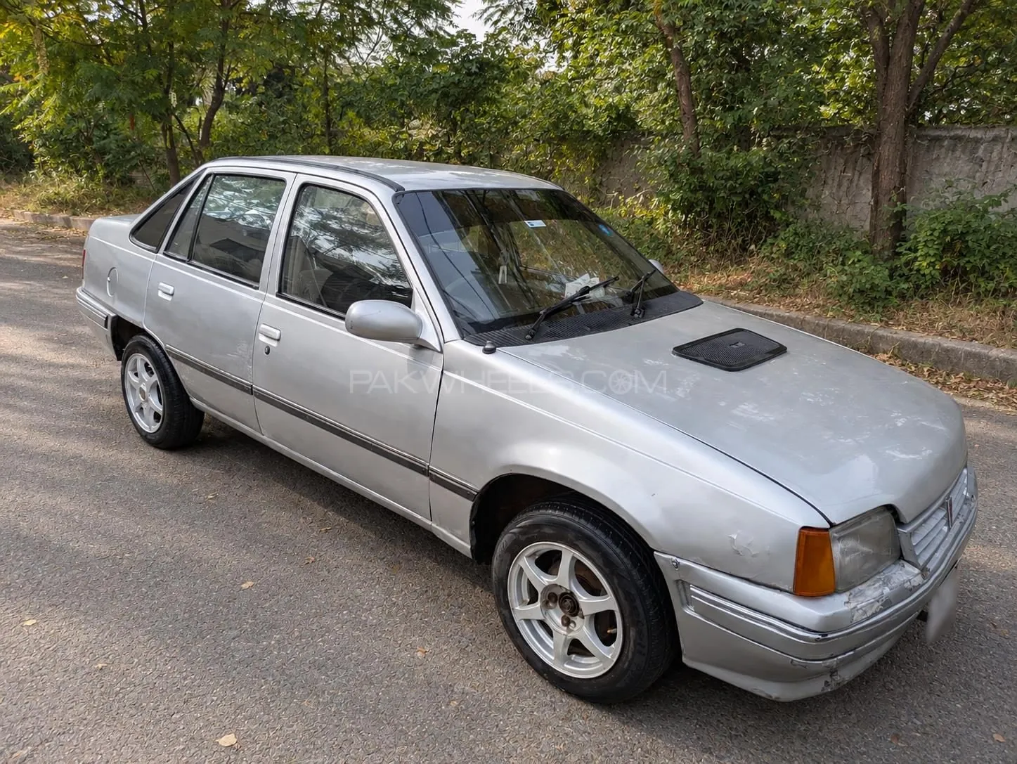 Daewoo Racer