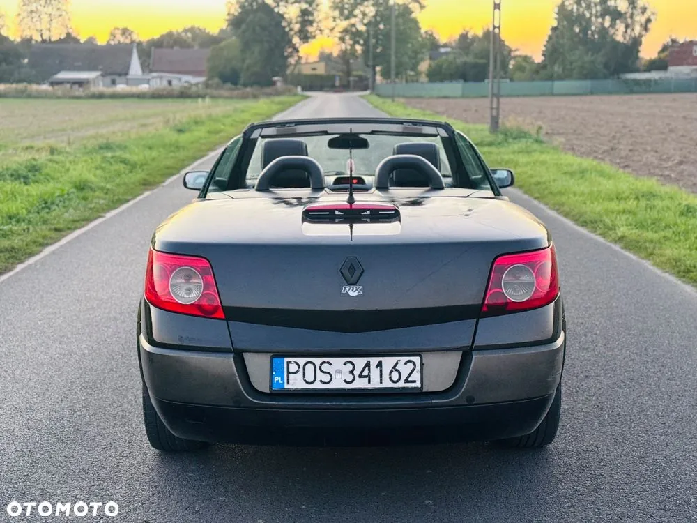 Renault Megane 2004 photo 4