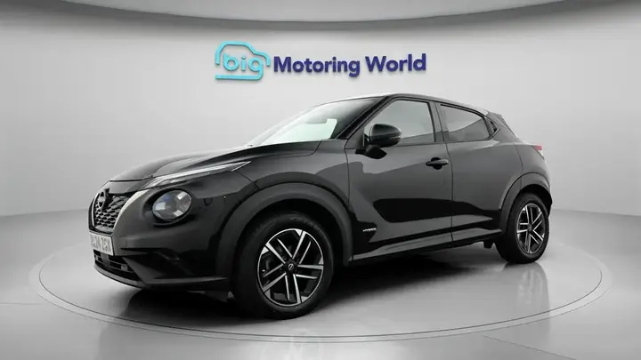 Nissan Juke 2024 photo 2