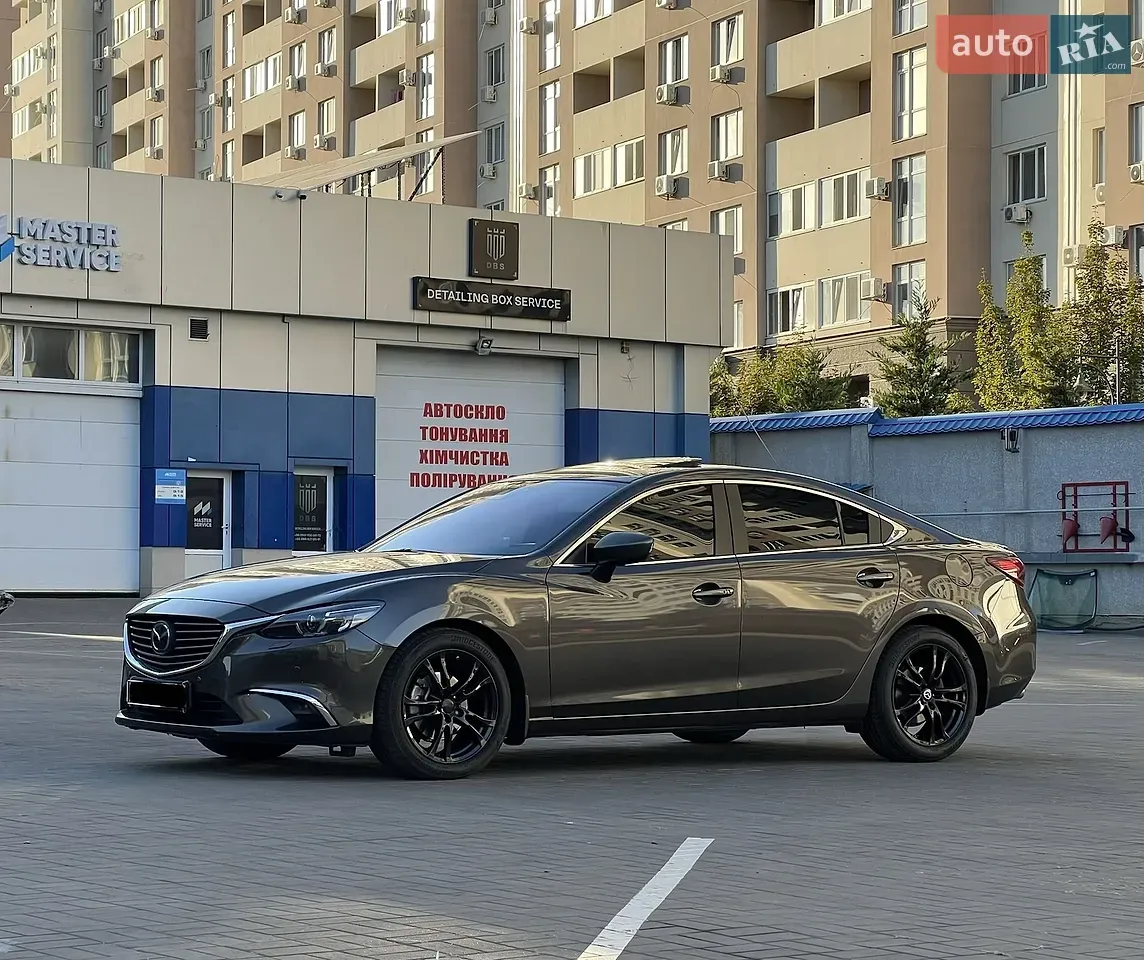 Mazda 6