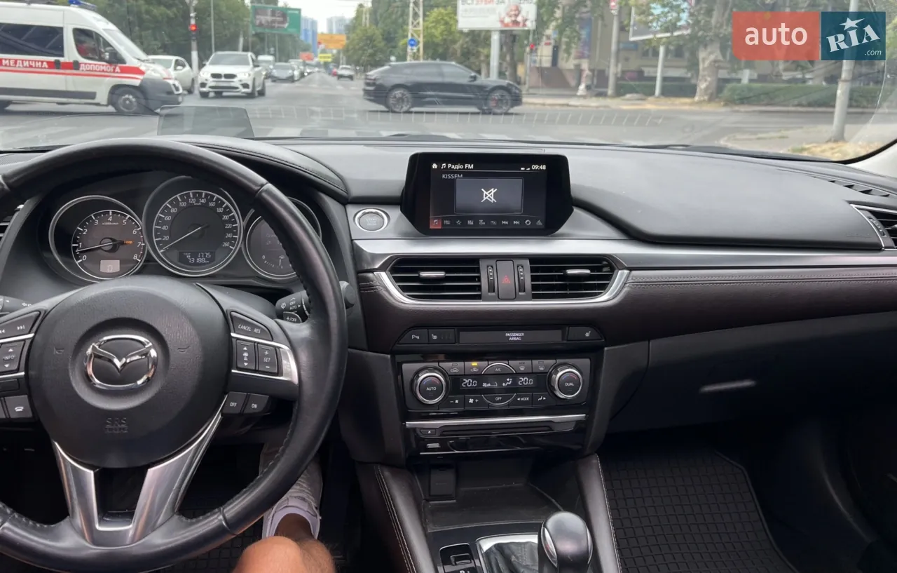 Mazda 6