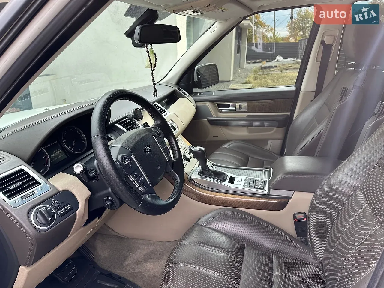 Land Rover Range Rover 2011 photo 5