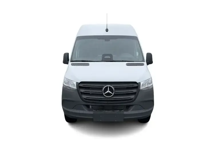 Mercedes-Benz Sprinter 2500 2026 photo 4