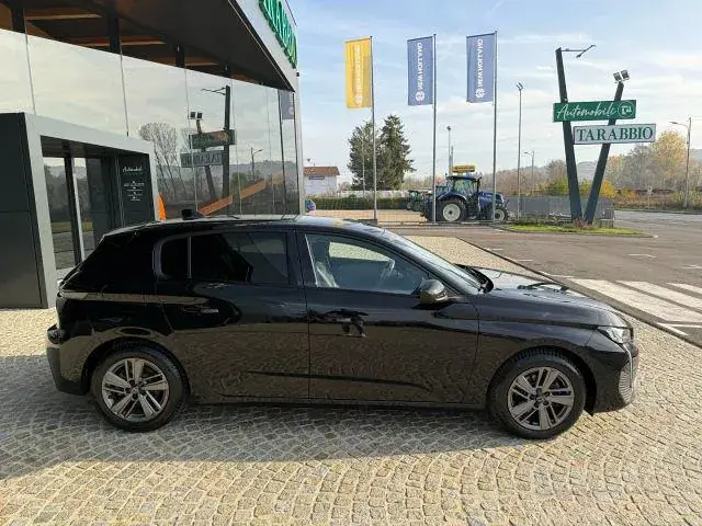 Peugeot 308 2024 photo 2