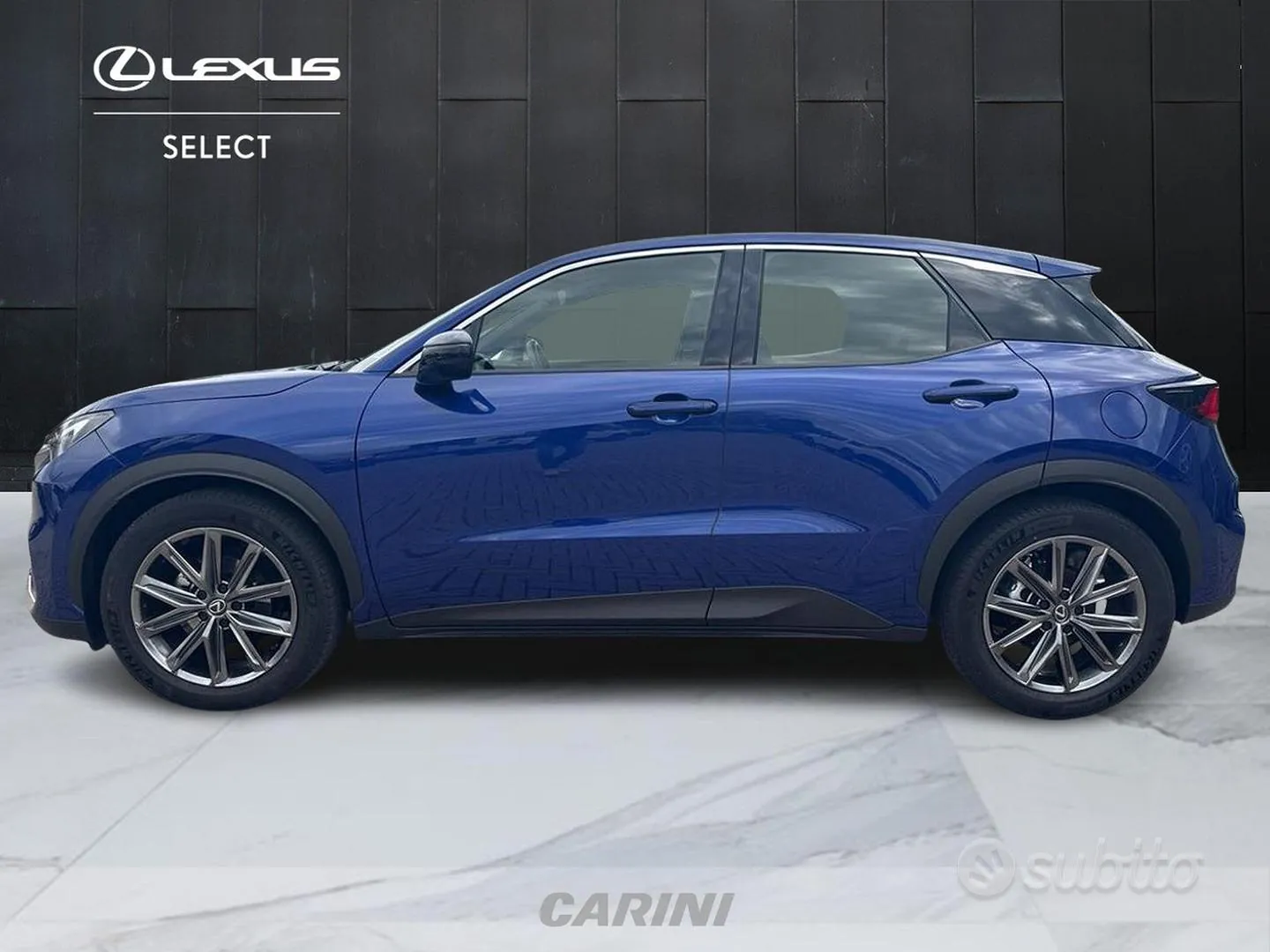 Lexus Lbx 2024 photo 2
