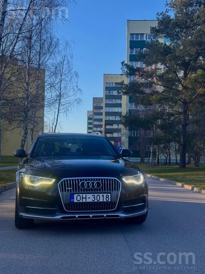 Audi A6 Allroad 2013 photo 2