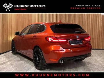 BMW 1 Series 2021 photo 2
