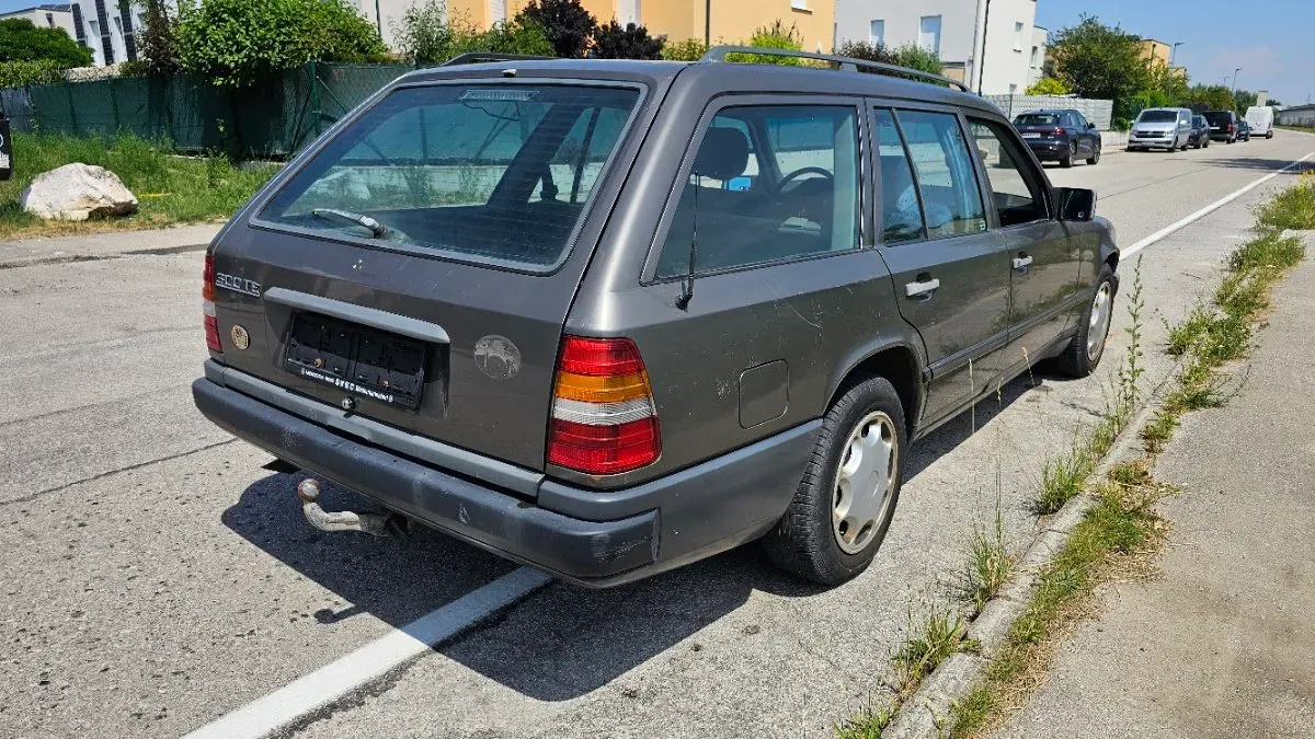 Mercedes-Benz Eklasse