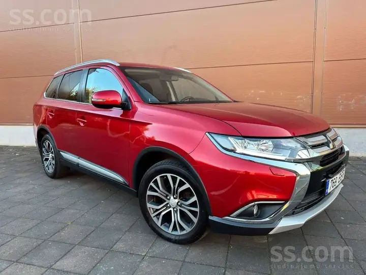 Mitsubishi Outlander 2016 photo 4