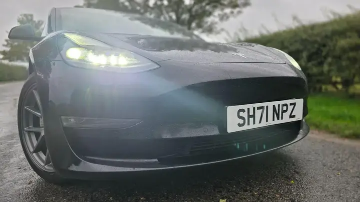 Tesla Model 3 2021 photo 4