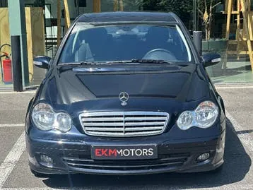 Mercedes-Benz C-Class 2007 photo 2