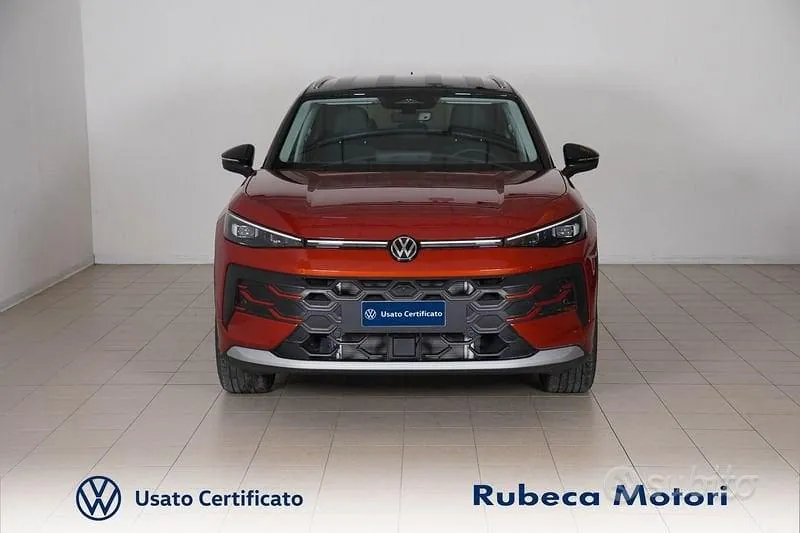 Volkswagen T-Roc 2026 photo 2
