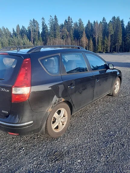 Hyundai I30 2010 photo 3