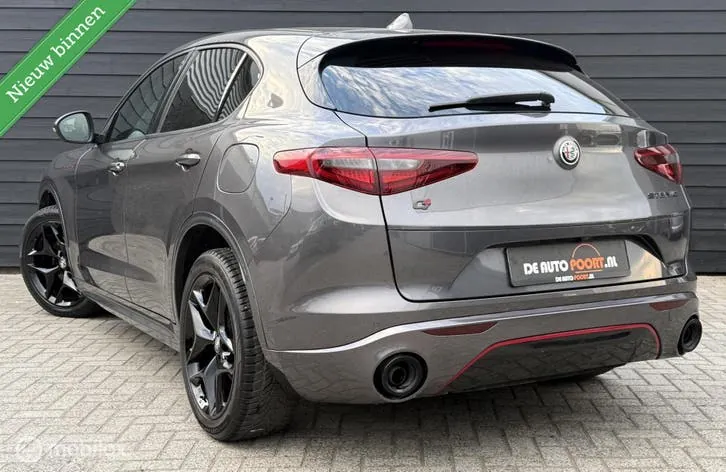 Alfa Romeo Stelvio 2021 photo 2