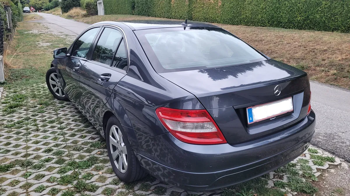 Mercedes-Benz C-Class 2008 photo 3