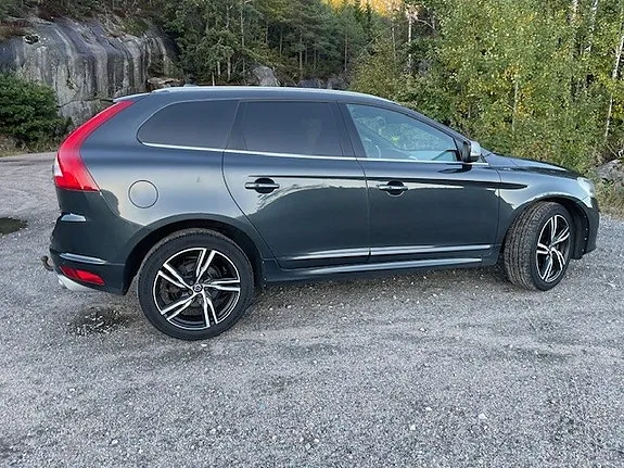 Volvo Xc60 2017 photo 4
