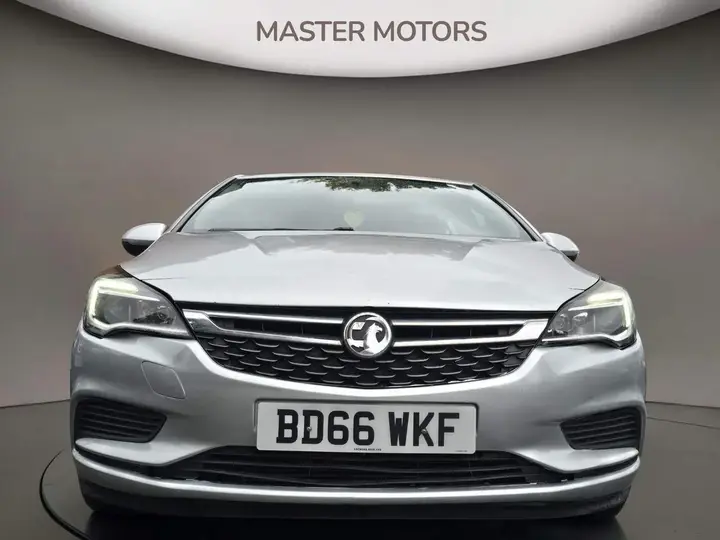 Vauxhall Astra 2016 photo 3