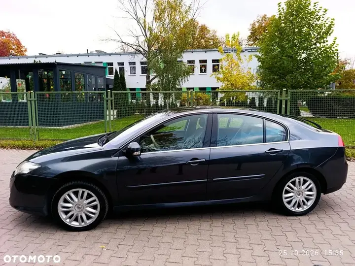 Renault Laguna 2008 photo 4