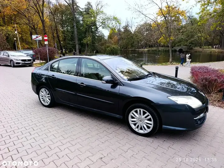 Renault Laguna 2008 photo 2