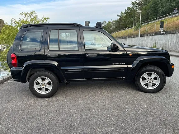 Jeep Cherokee 2004 photo 5