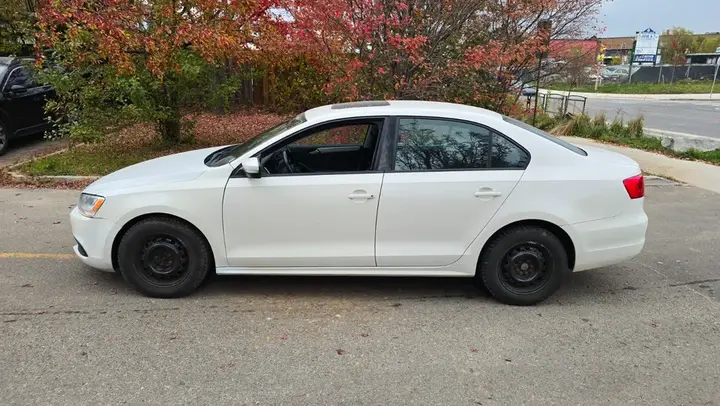 Volkswagen Jetta 2013 photo 3