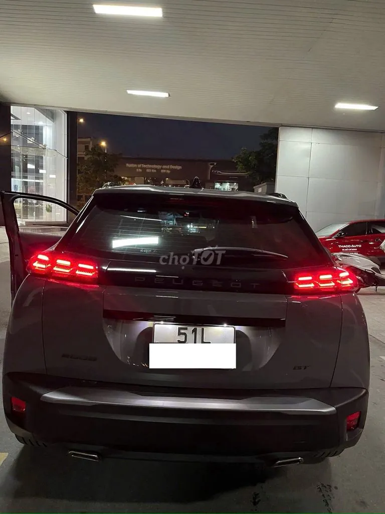 Peugeot 2008 2025 photo 2