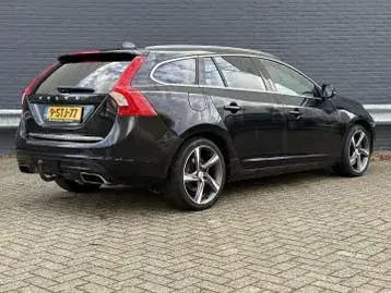 Volvo V60 2013 photo 2