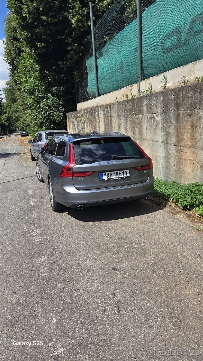 Volvo V90 2017 photo 2