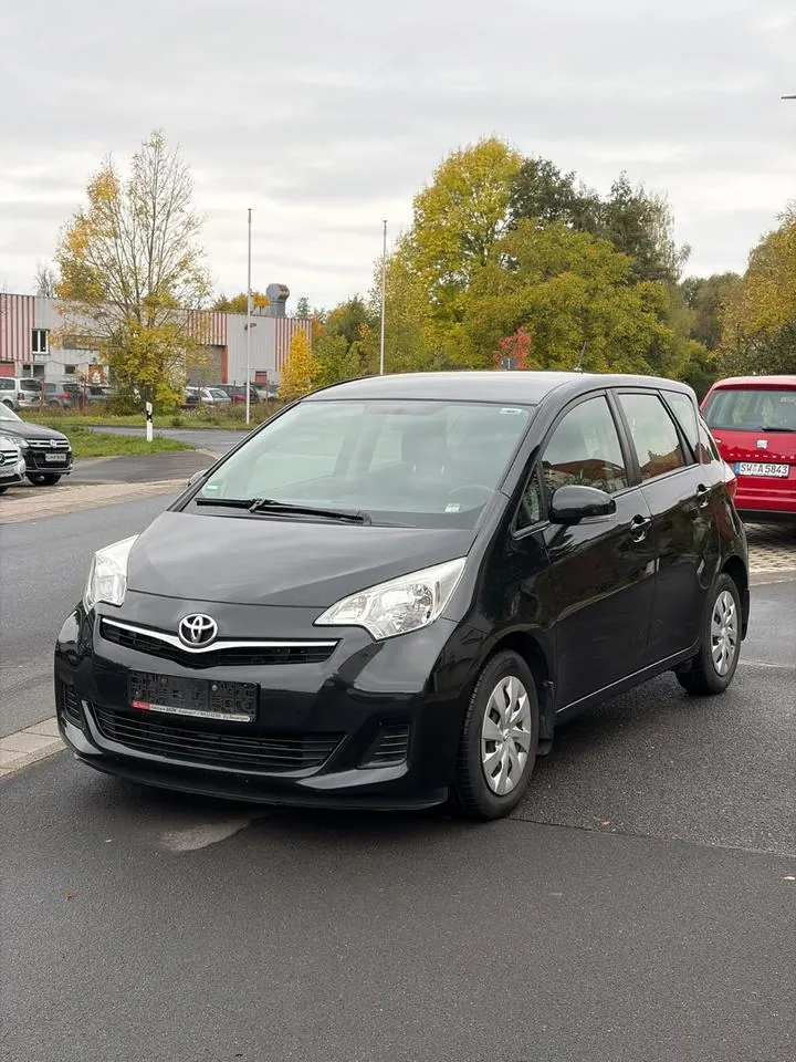 Toyota Verso-S