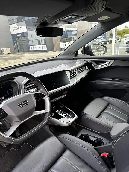Audi Q4 E-Tron 2022 photo 4