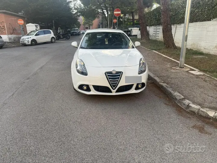 Alfa Romeo Giulietta