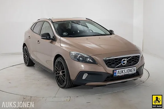 Volvo V40 Cross Country 2014 photo 3