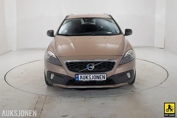 Volvo V40 Cross Country 2014 photo 2