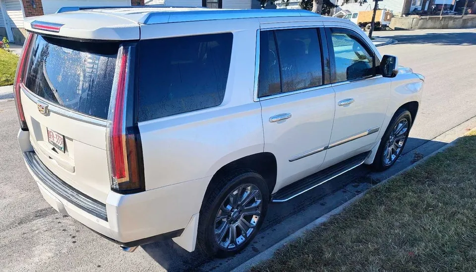 Cadillac Escalade 2015 photo 4