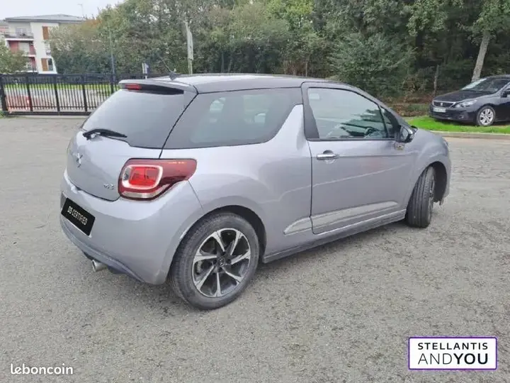 DS Automobiles Ds3 2019 photo 3