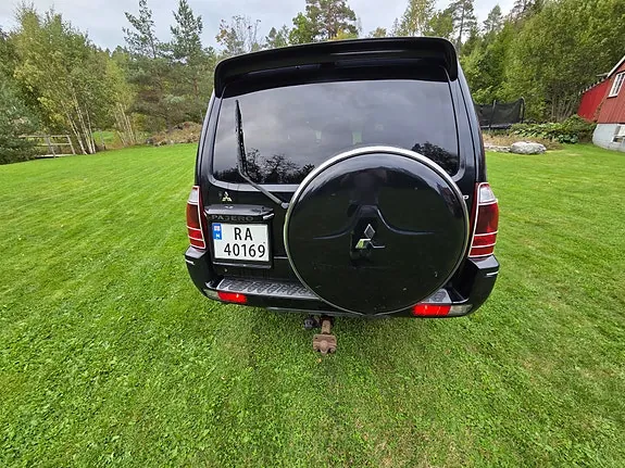 Mitsubishi Pajero 2006 photo 4