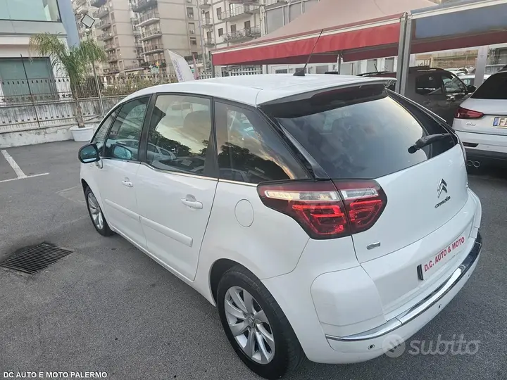 Citroen C4 Picasso 2013 photo 2