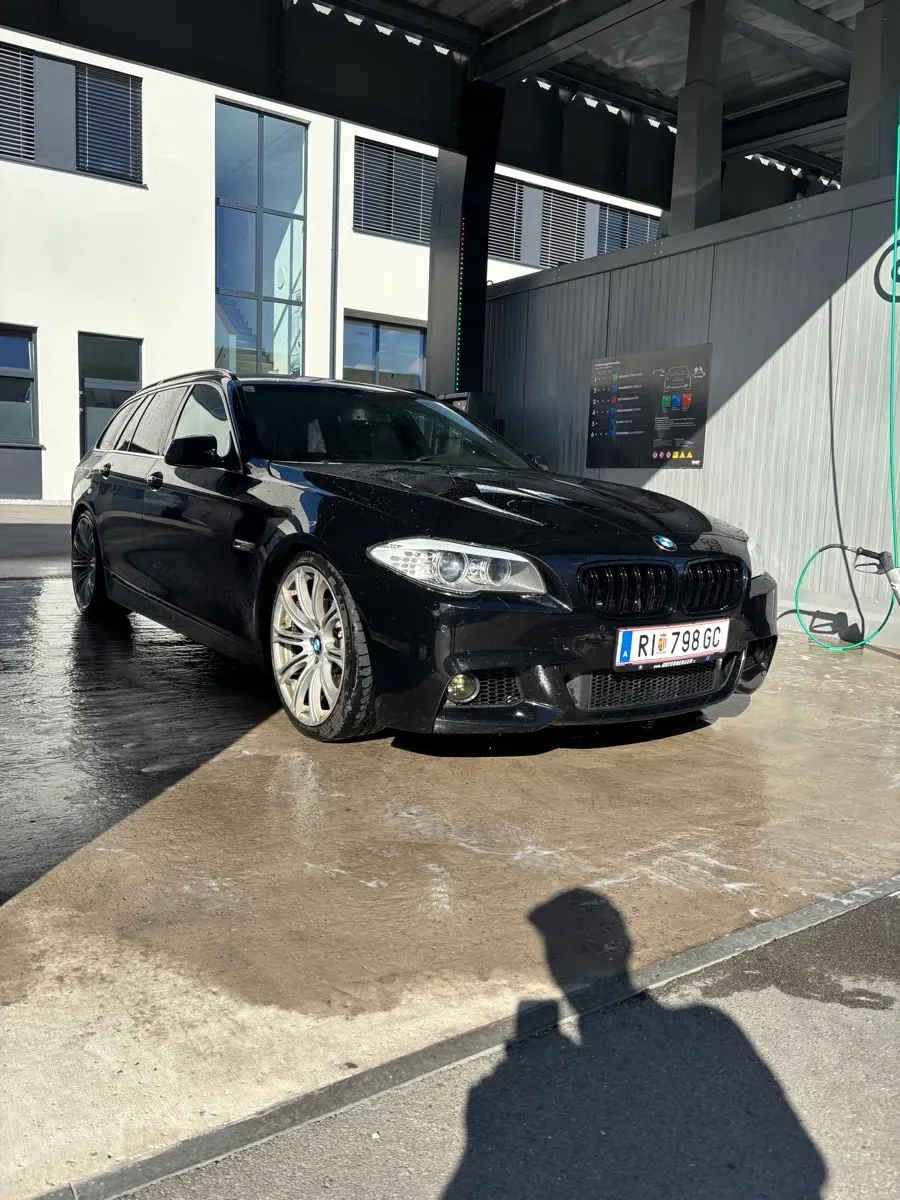 BMW 530Xd 2011 photo 3