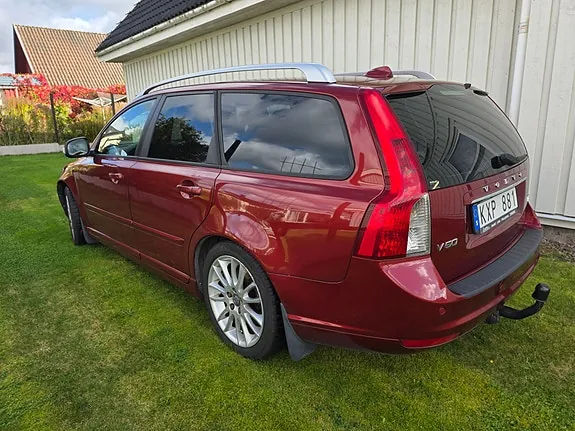 Volvo V50 2011 photo 3