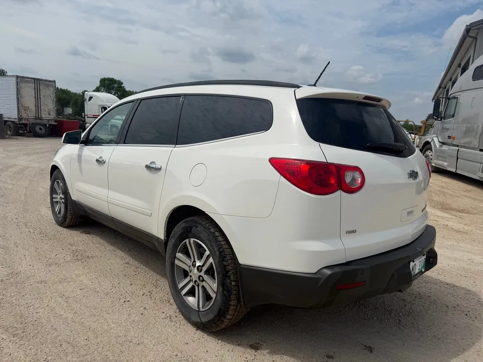 Chevrolet Traverse 2012 photo 3