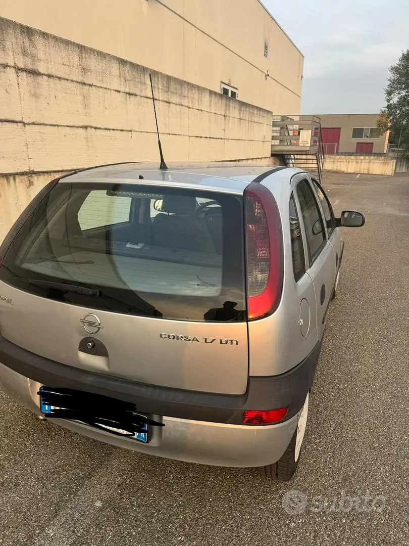 Opel Corsa 2004 photo 3