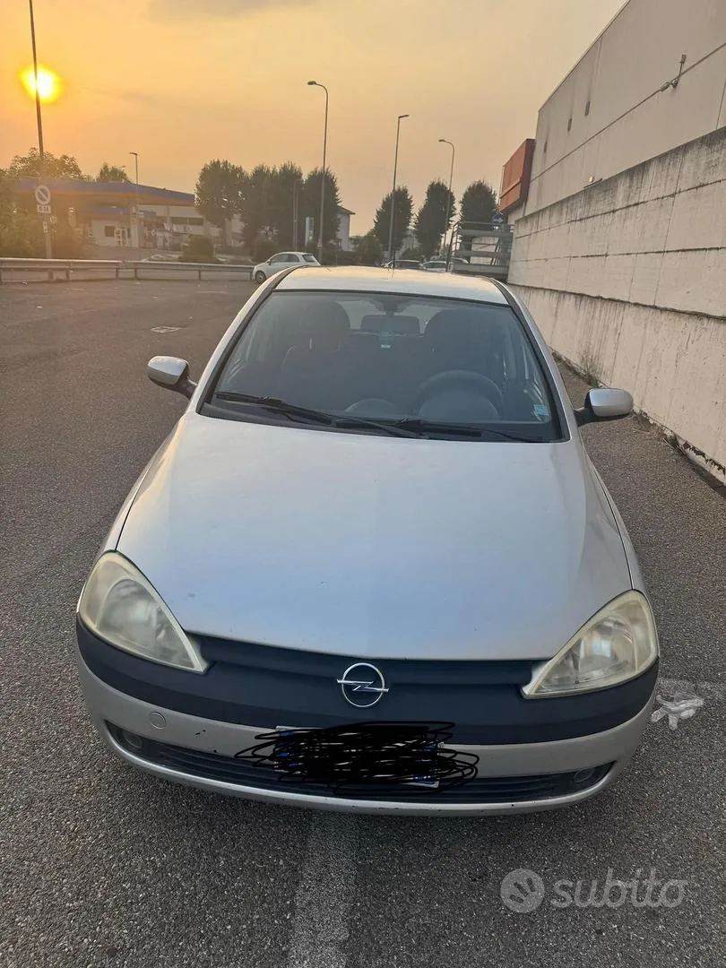Opel Corsa 2004 photo 2